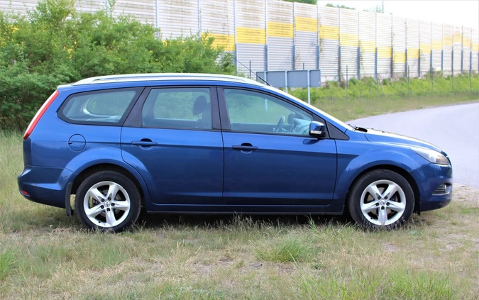 Ford Focus cena 13900 przebieg: 207000, rok produkcji 2008 z Pabianice małe 92